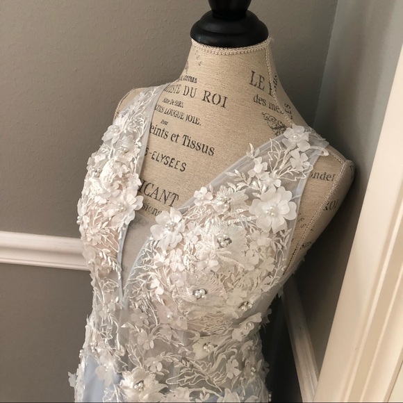 NEW JOVANI SZ 14 OFF WHITE LIGHT BLUE PEARL TULLE ILLUSION FORMAL EVENING GOWN - Picture 4 of 16